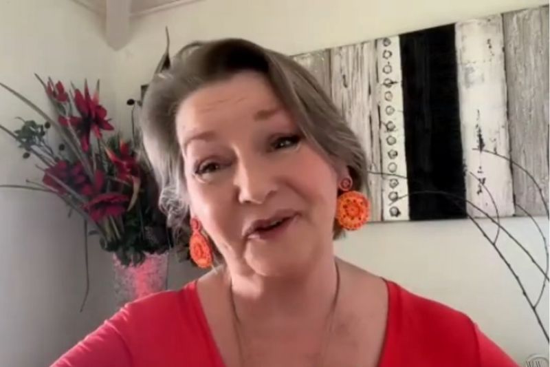 Karyn Brinkley presenting the Preventing Burnout in Your Team webinar, sharing strategies to identify burnout and create healthier workplace cultures.